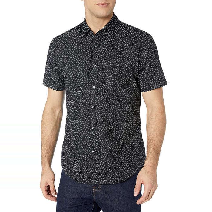 Amazon Essentials Men's Regular-Fit Short-Sleeve Print Shirt