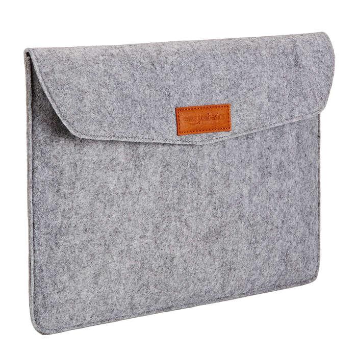 AmazonBasics Felt Laptop Sleeve