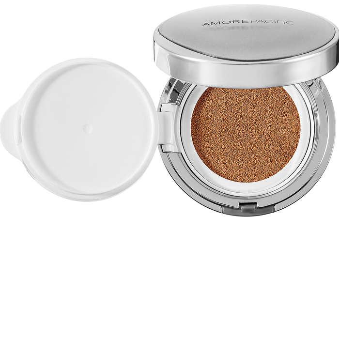 Amorepacific Color Control Cushion Compact Broad Spectrum SPF 50+