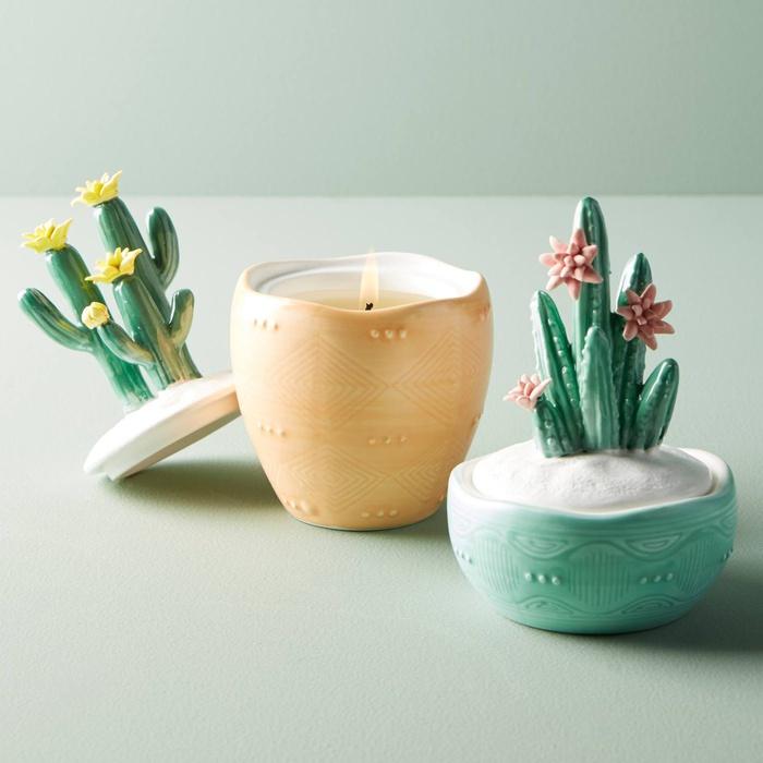 Anthropologie Capri Blue Yucca Candle