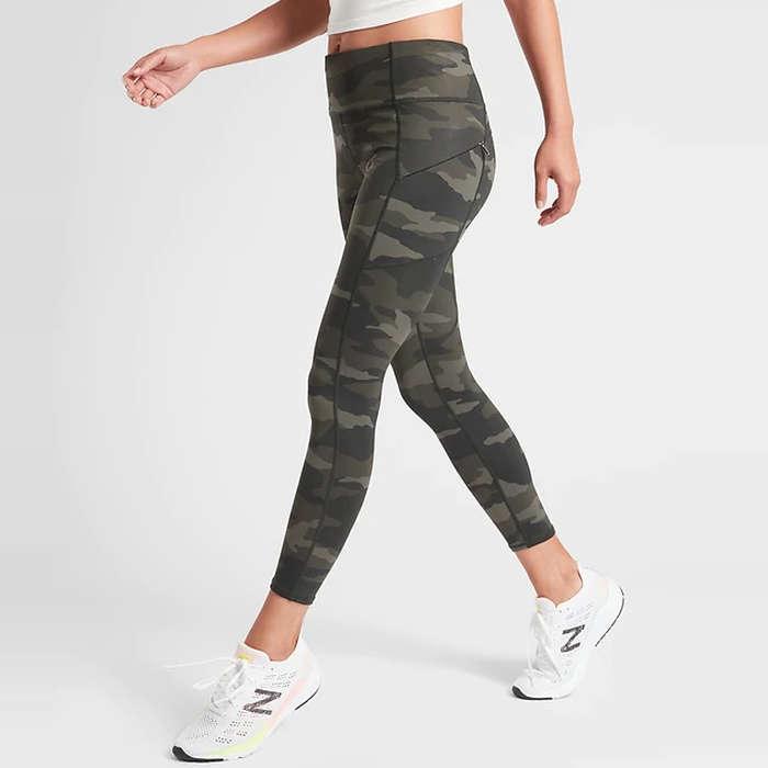 Athleta Camo Contender 7/8 Tight in Powerlift