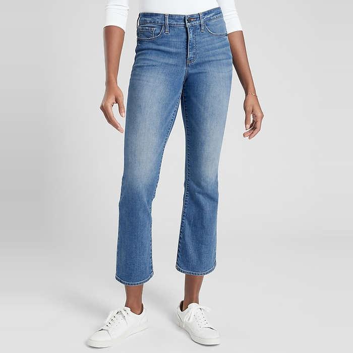 Athleta Sculptek Crop Kick Jean