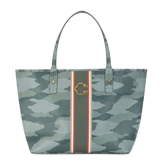 C. Wonder Camo Signature Tote