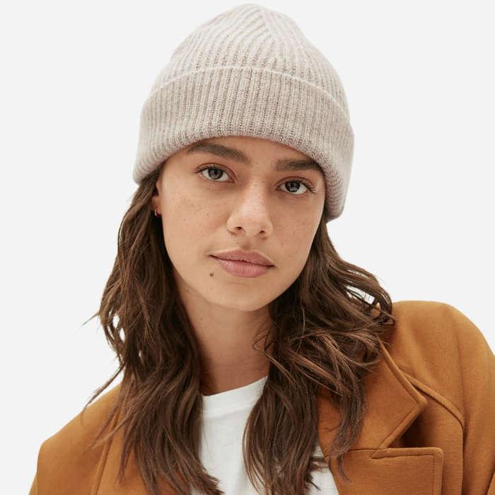 Everlane The Cashmere Rib Beanie