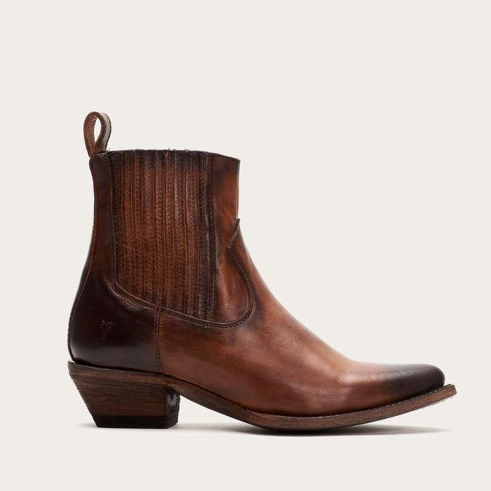 Frye Sacha Chelsea Booties