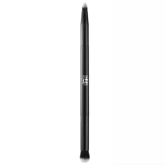 Kat Von D Shade + Light Eye Contour Brush