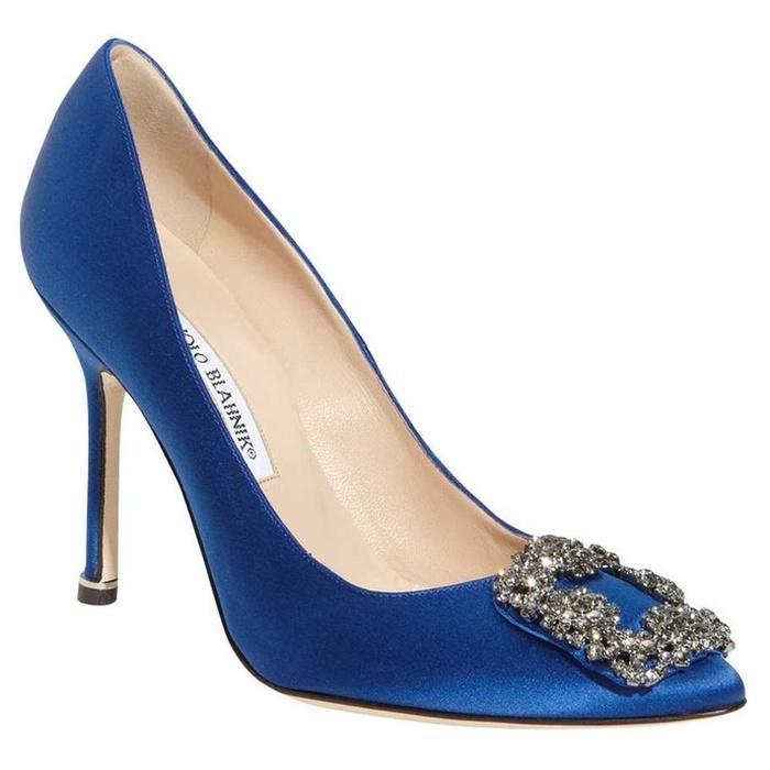 Manolo Blahnik Hangisi Jewel Pump