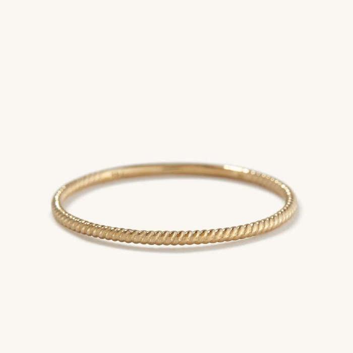 Mejuri Twist Ring