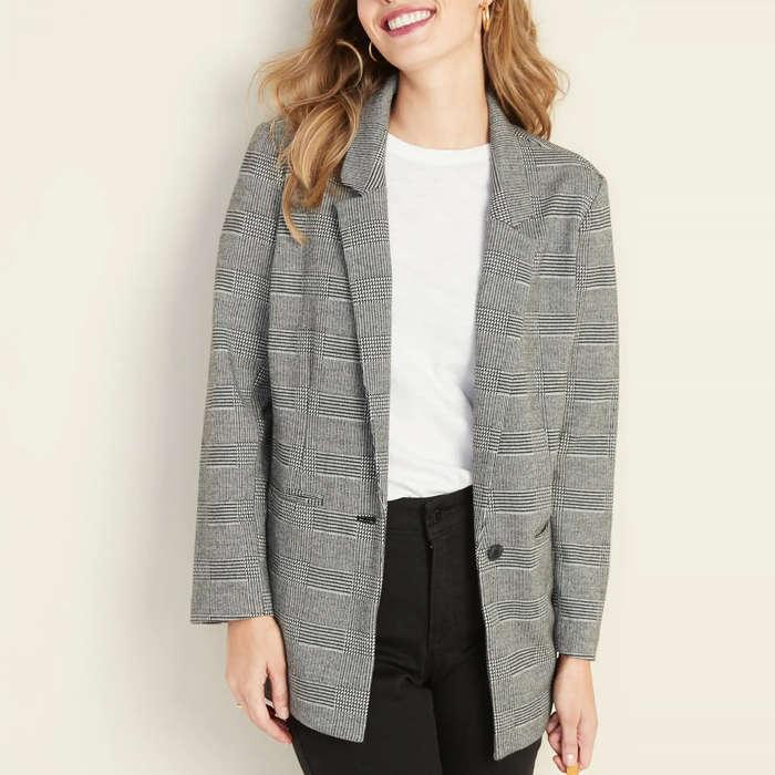 Old Navy Jacquard Boyfriend Blazer In Grey Plaid