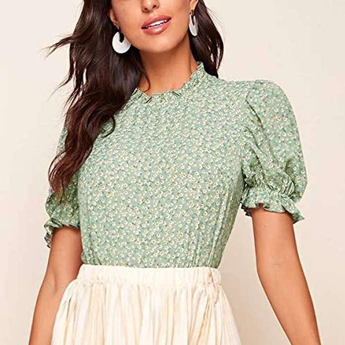 Romwe Floral Print Ruffle Short Sleeve Top