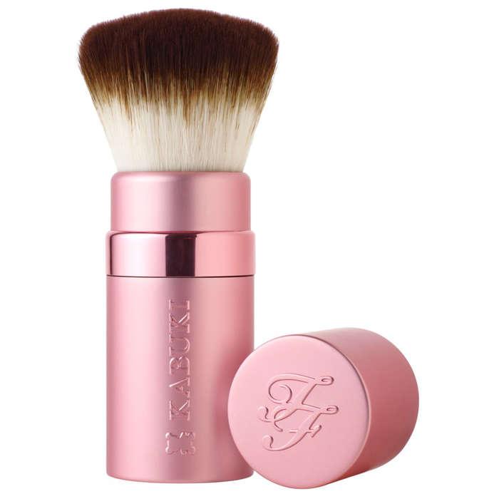 Too Faced Kabuki Brush