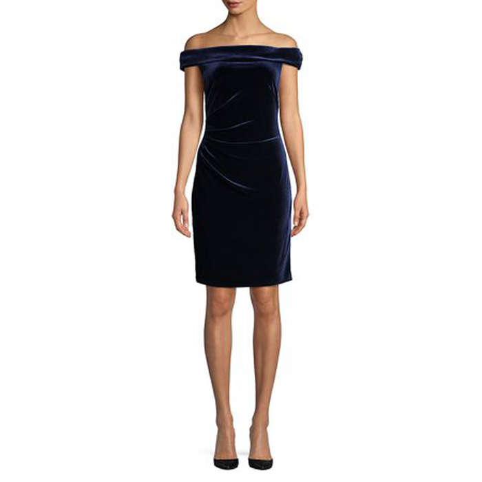 Vince Camuto Off-The-Shoulder Velvet Sheath Dress